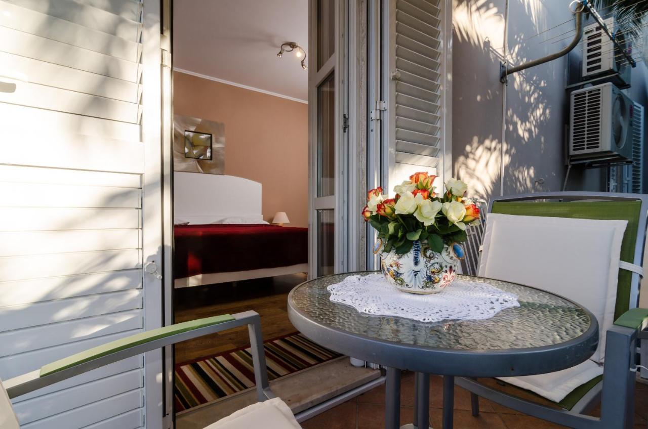 Rooms Lydia (Adults Only) Ragusa Esterno foto